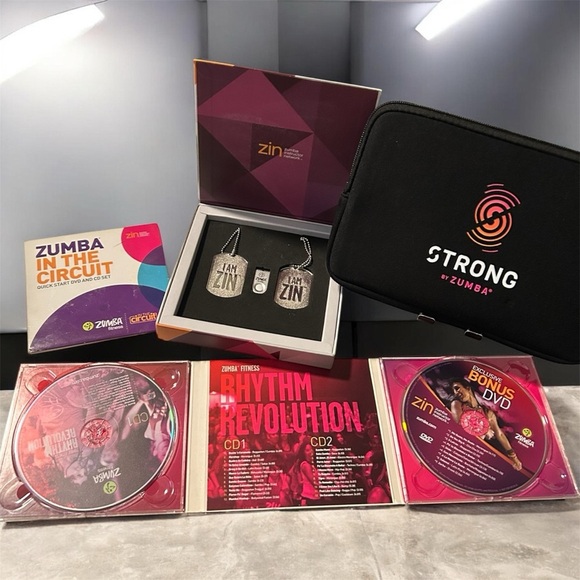 Zumba Fitness Accessories - Zumba Fitness/ZIN DVD, CD and Accessory Set (4 pcs)